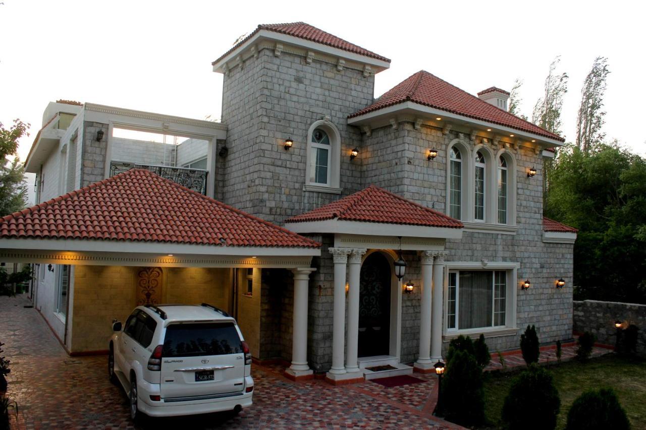 Arish Luxury Suites Скарду Экстерьер фото
