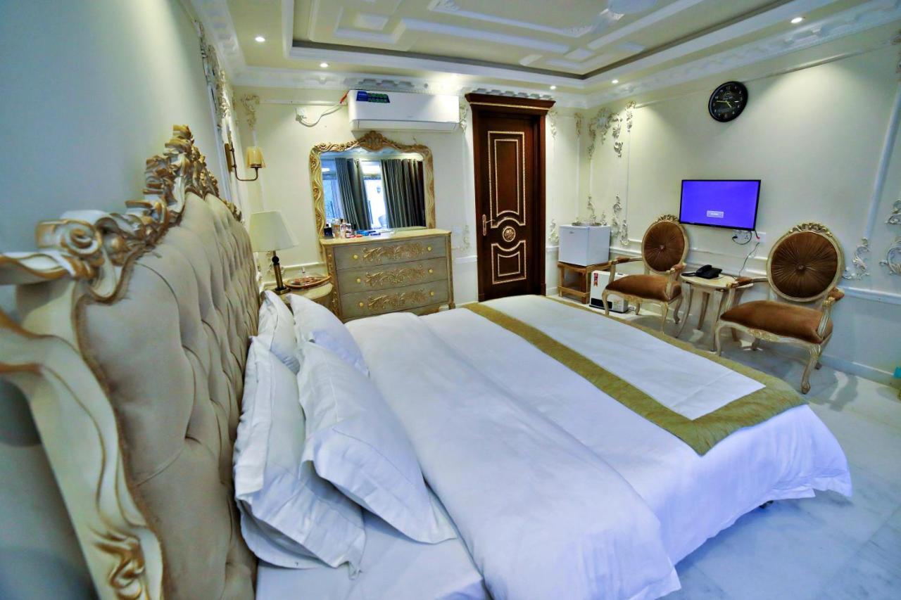 Arish Luxury Suites Скарду Экстерьер фото