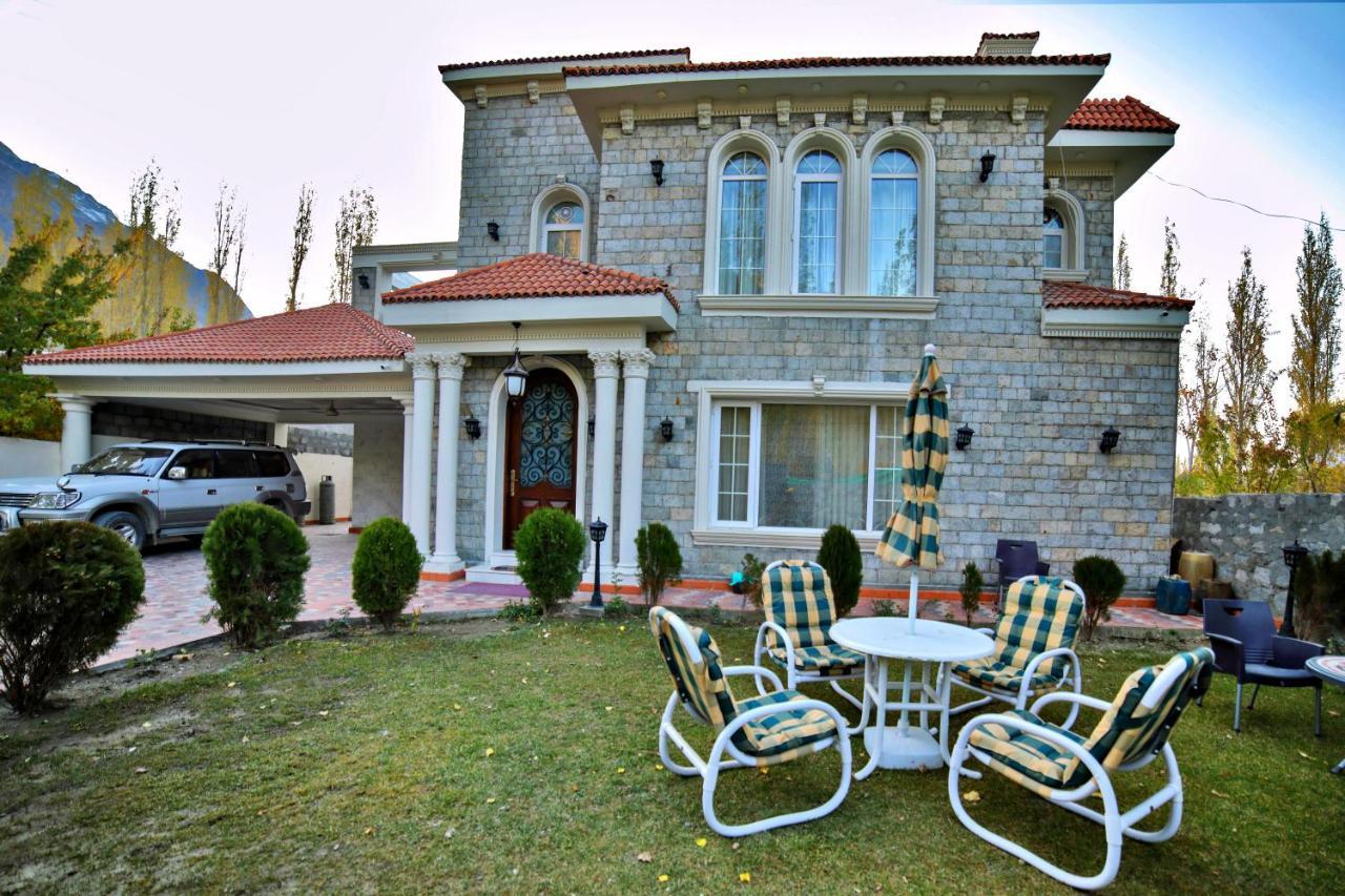 Arish Luxury Suites Скарду Экстерьер фото