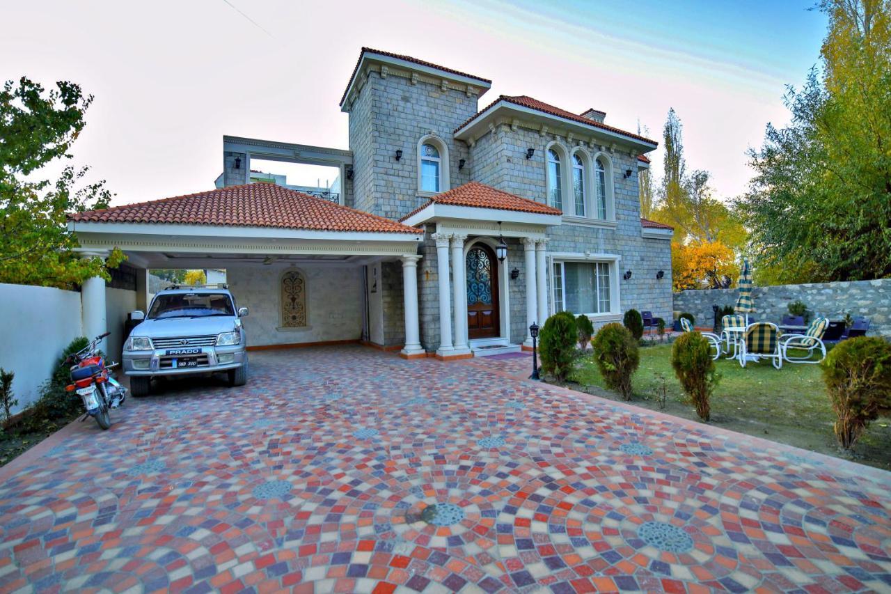 Arish Luxury Suites Скарду Экстерьер фото